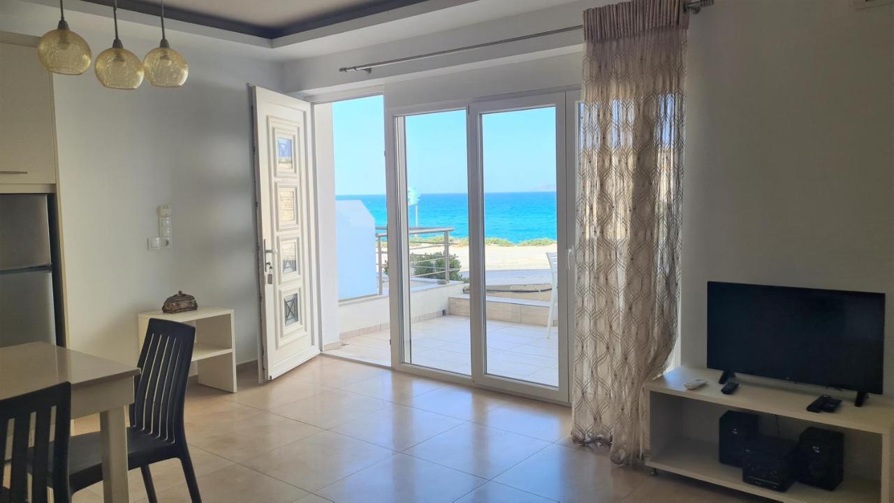 Bella Mare Luxury Apartments 칼라마키 외부 사진