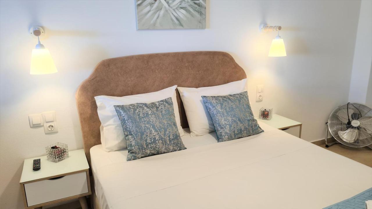 Bella Mare Luxury Apartments 칼라마키 외부 사진